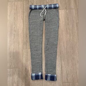 ❤️ Monrow Sweatpants Grey with Blue Plaid Waistband and Cuffs Size XS ❤️